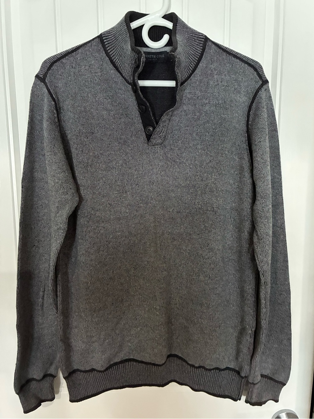 Kenneth Cole Select Charcoal Gray V‑Neck Button Mock Sweater Size Large